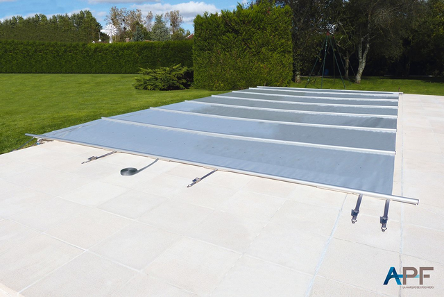 COUVERTURE A BARRE 580G M2 - SECURITE - PROTECTION- ISOLATION - PISCINE 6X12 M MAXIMUM