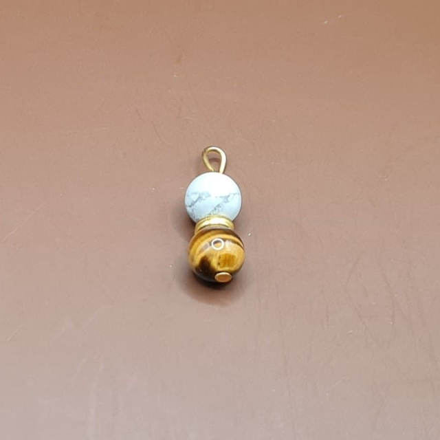 Pendentif Howlite blanche - oeil de tigre