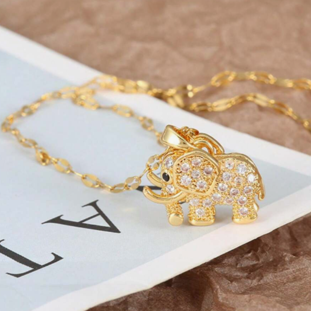 collier inoxydable éléphant 