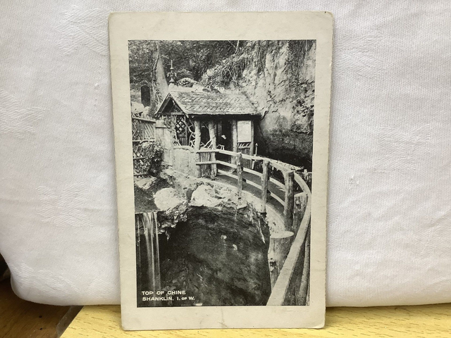 Top of the Chine, Shanklin, Isle of Wight, Smart Novels Series Vintage Postcard. Our Ref No. R878 £2.50