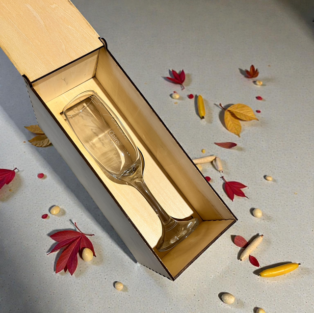 Boîte avec verre gravés