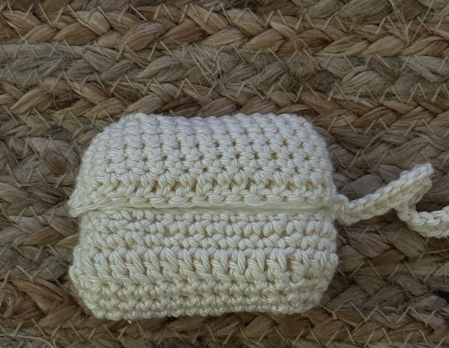 Étui AirPods Pro au crochet V2
