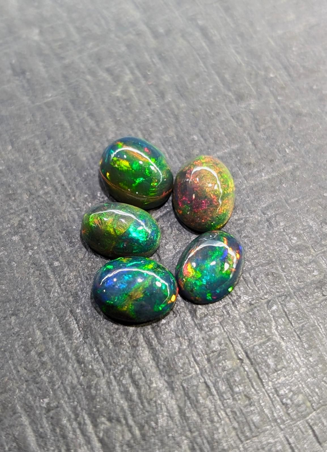 Lot Opales Éthiopiennes 9,55 carats 