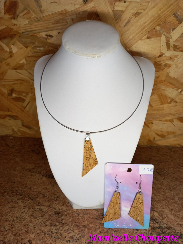 Parure en bois et liège 