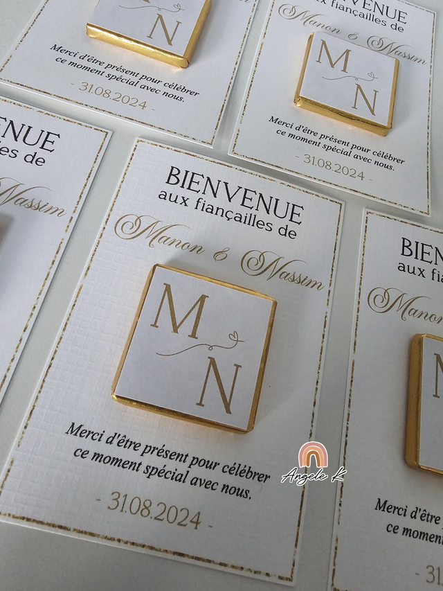 Carte avec mini chocolat thème or