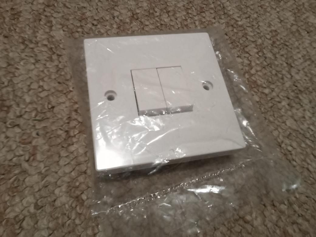 10A 2 Way Double Light Switch 