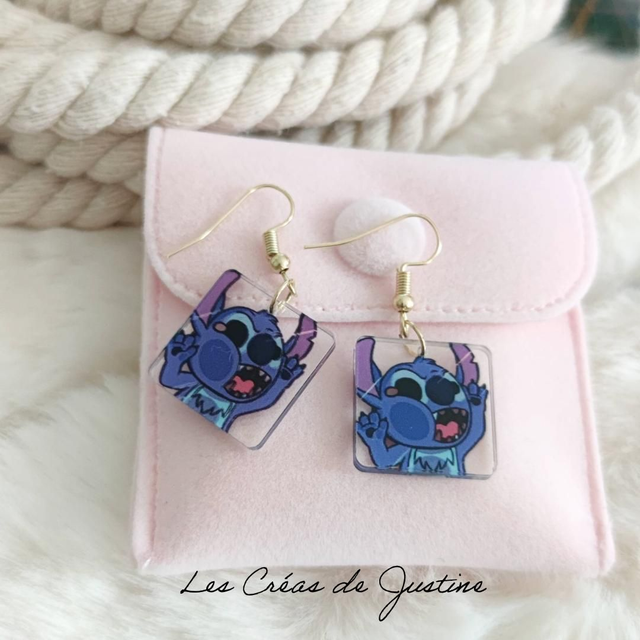 Boucles d&#039;oreilles Stitch 