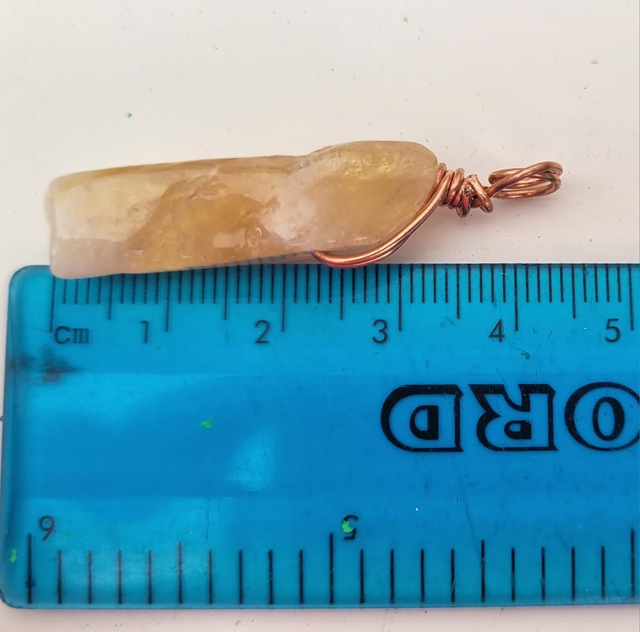 Citrine pendant - medium