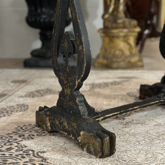 Mesa de costura decoração “chinoiseries”