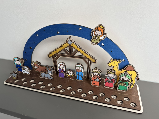 Crèche de Noël en bois coloré 🎄 Calendrier de l’Avent sans cadeau 🌟
