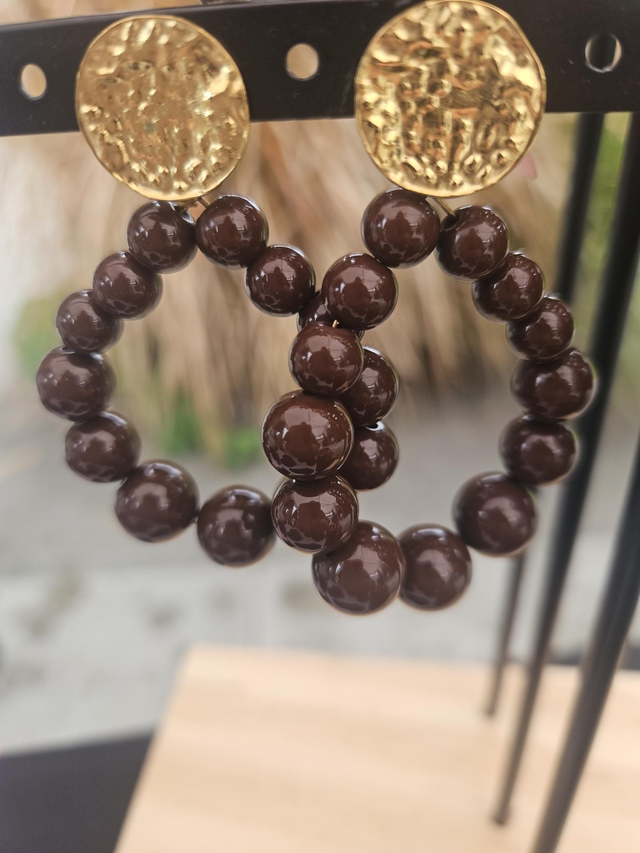 Boucles d'oreilles boules marron