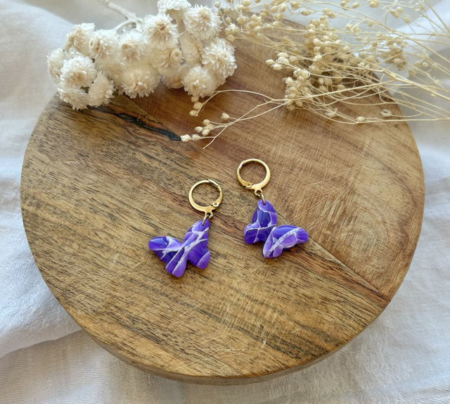 Papillon violet marbré