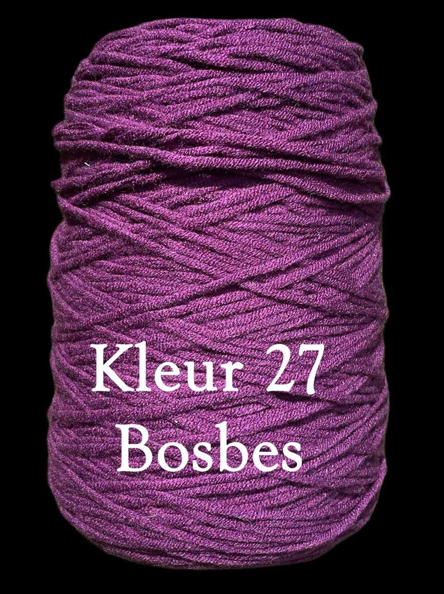 Tufting Yarns 400 gram 8 draads dik