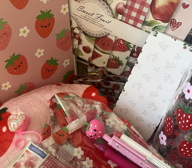 Strawberry Bundle 