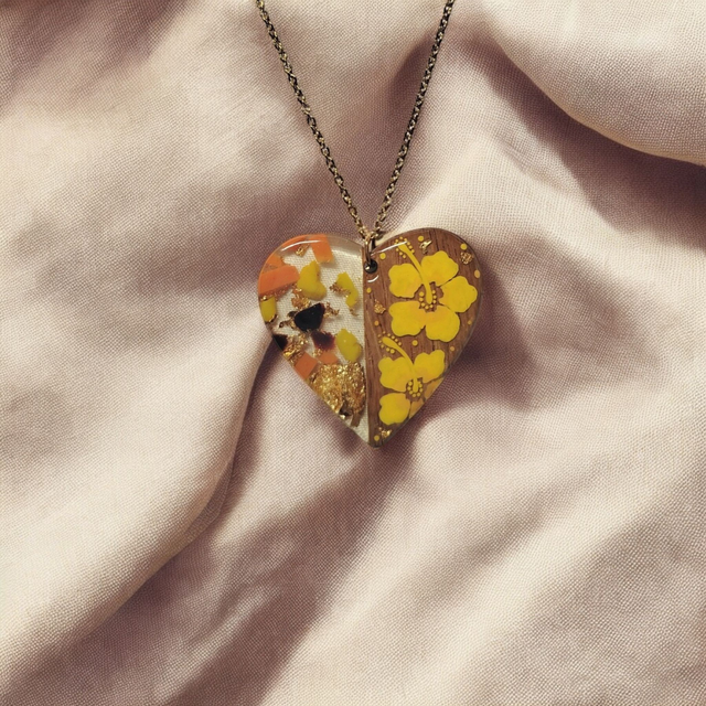 Collier dessiné Flora acier inoxydable jaune bi matière