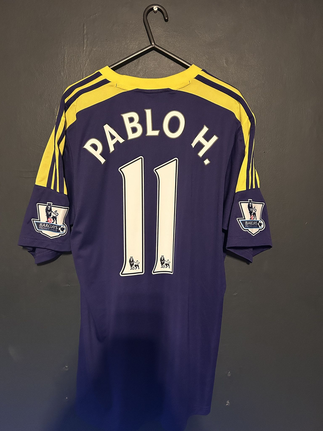 (M) Swansea City 2013-14 Away / PABLO HERNANDEZ 11