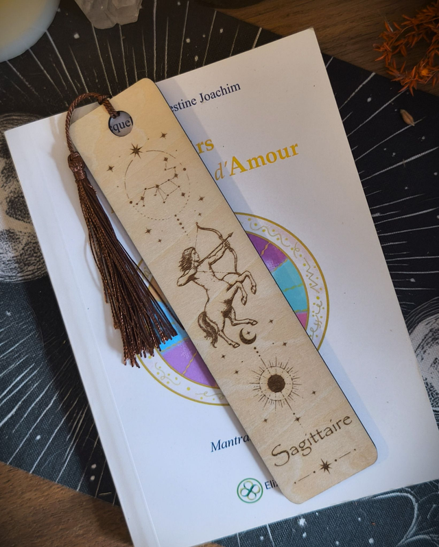 Marque-page Sagittaire en tilleul