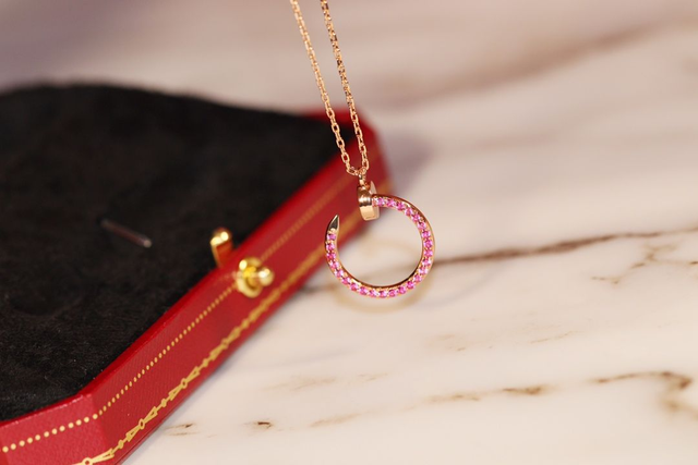 Pendentif Cartier Juste Un Clou