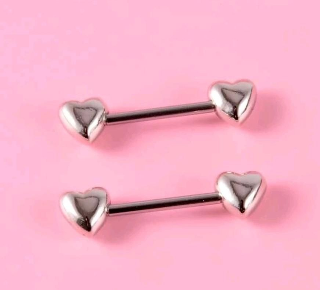 PIERCING NIPPLES/CAPEZZOLO 