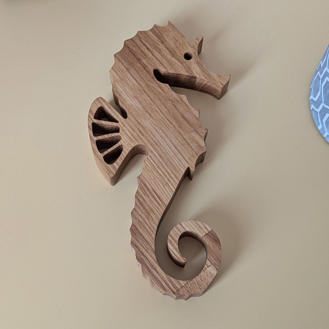 Hippocampe en chêne