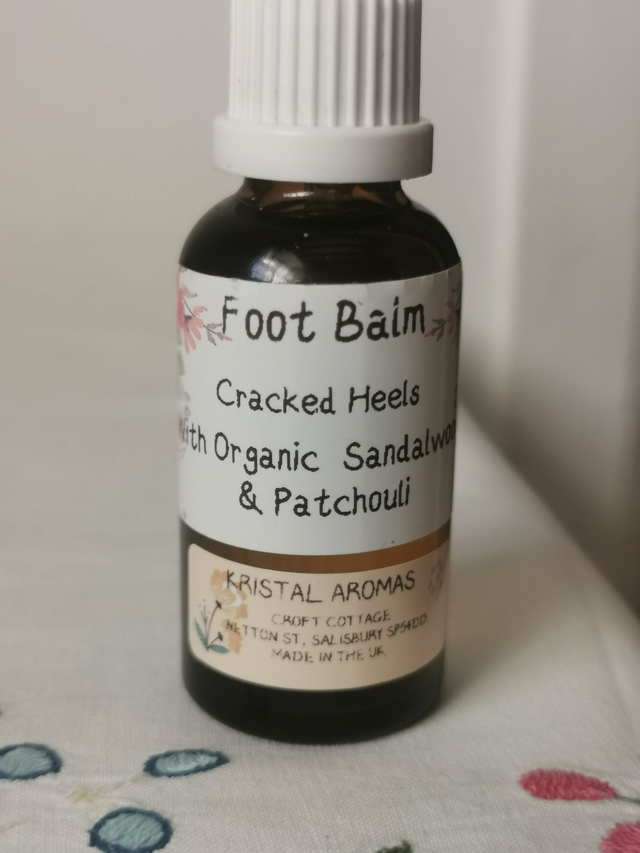 Foot Balm -Cracked Heels (organic ingredients)     30ml