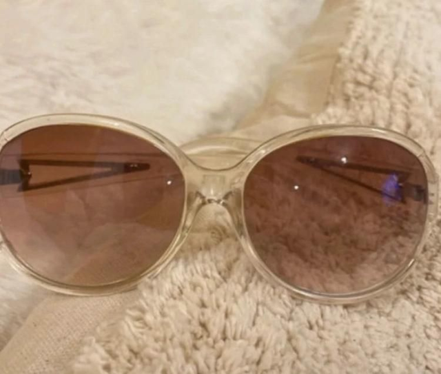 Magnifique paire de lunettes de soleil vintage