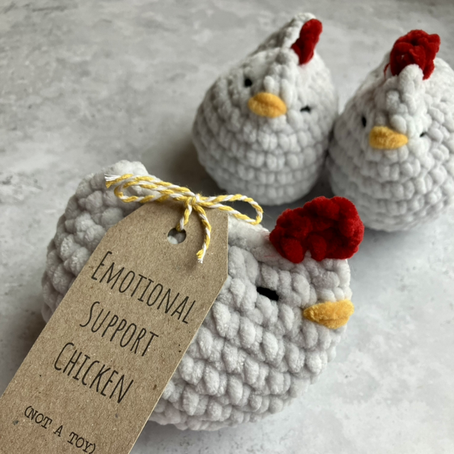 Emotional support chicken 