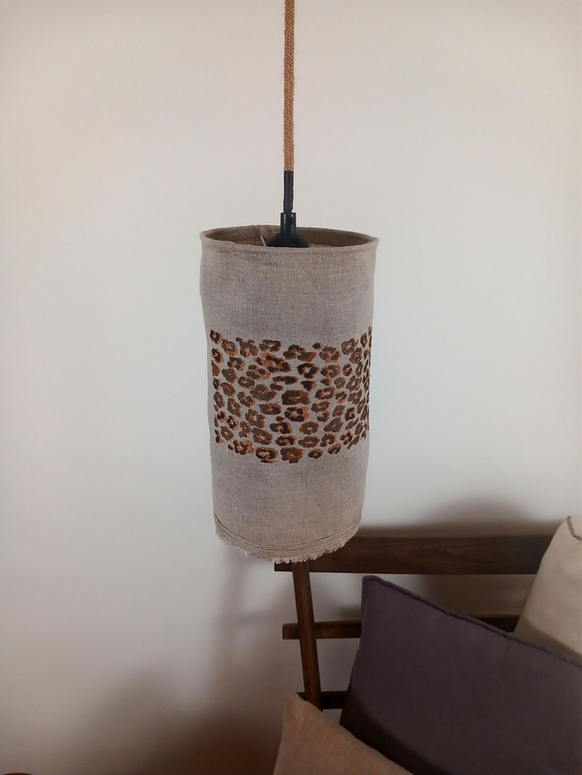 Abat-jour en lin naturel broderie imprimé léopard - suspension baladeuse Diamètre 15 cm