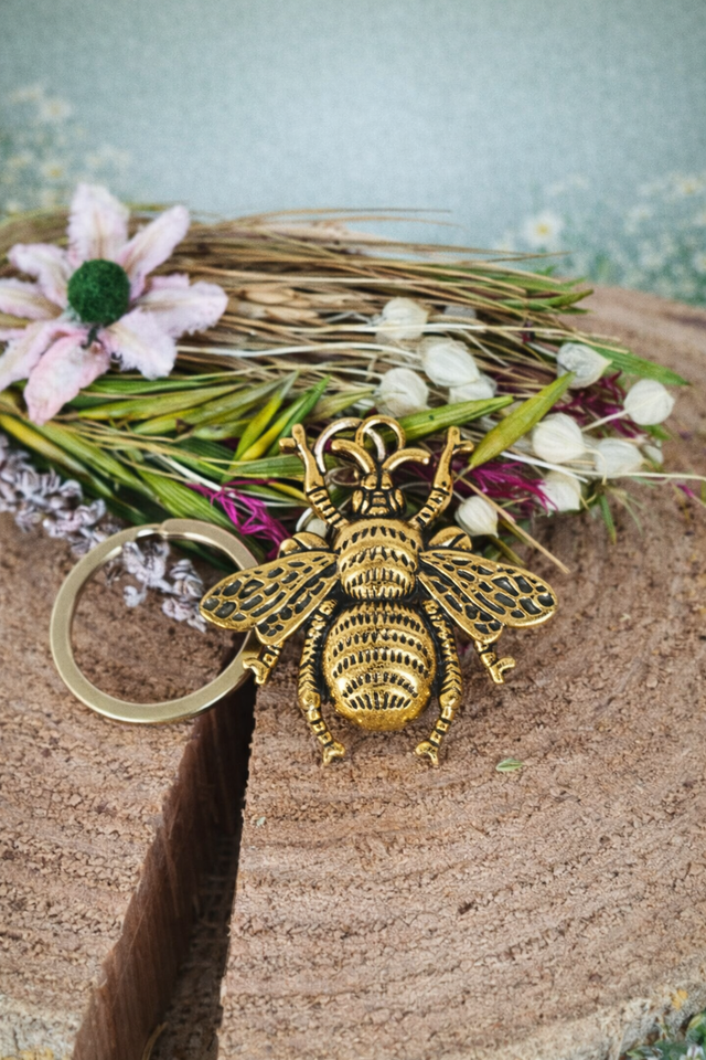Beautiful Bee Keyring