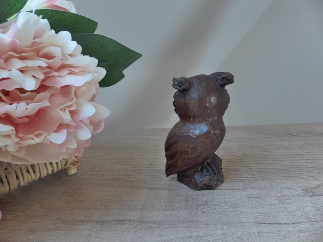 Sculpture hibou en résine imitation bois, Figurine hibou miniature marron signé Bidal, hibou décoration intérieur maison porte bonheur