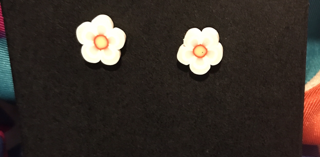 Children White Earrings- CWE02