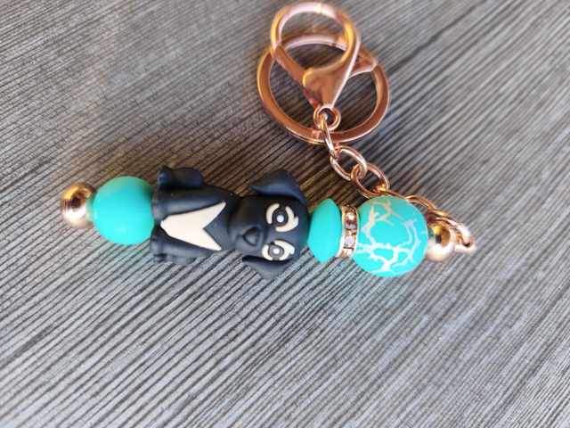 Porte clef doré rose pépite et turquoise 