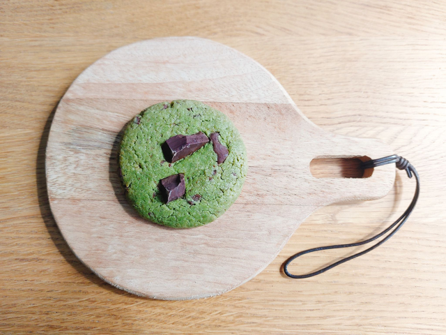 Cookie au matcha chocolat noir