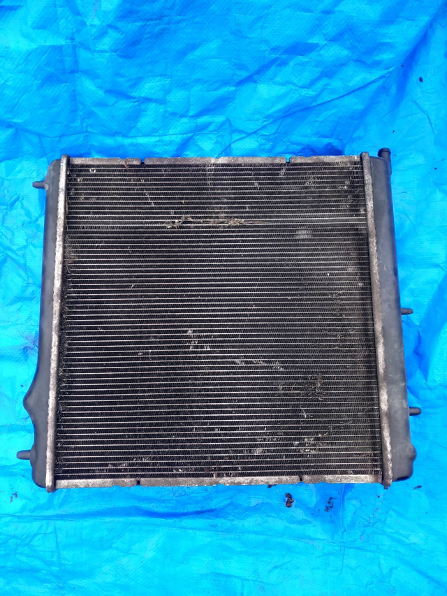 Radiateur moteur + ventilateur 