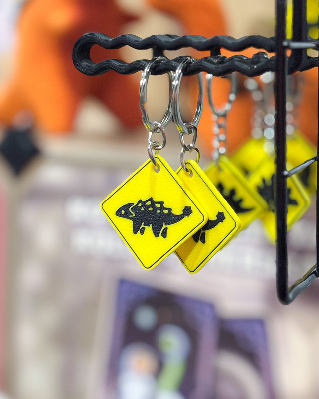 Brelok "Uwaga ankylozaur!"