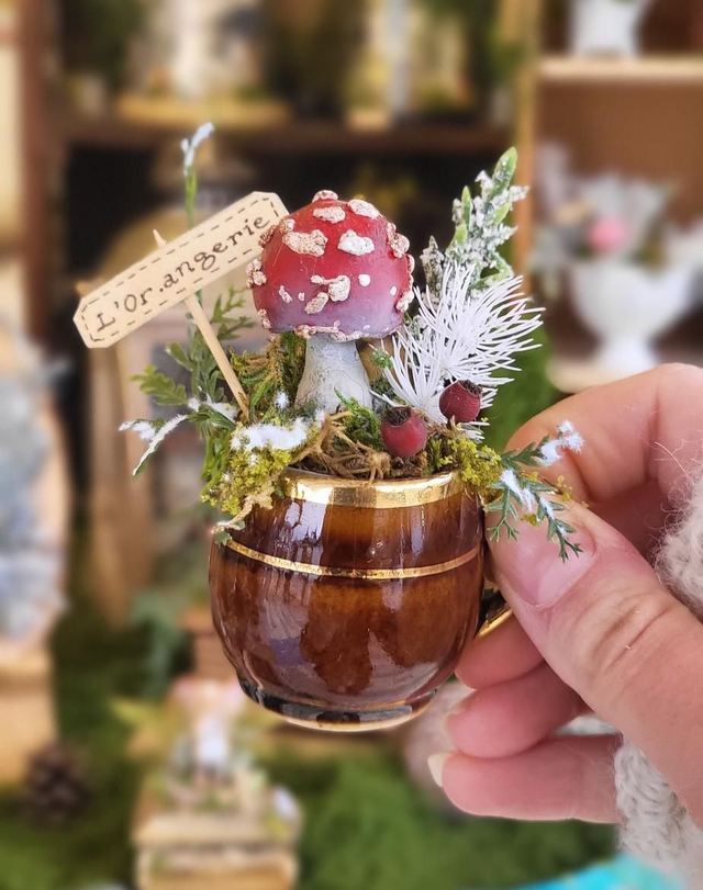 La Choppine du Lapin Blanc - Sculpture fantastique 