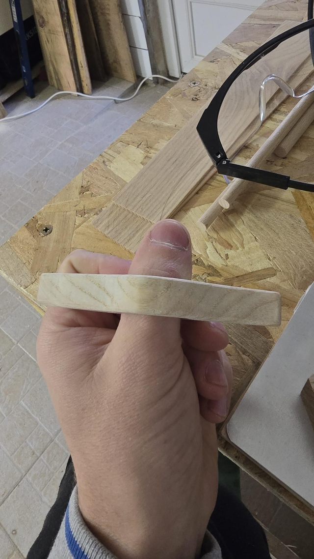 Bague de lecture ergonomique en bois massif – Confort et artisanat