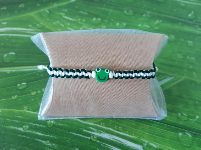 Armband Frosch geflochten