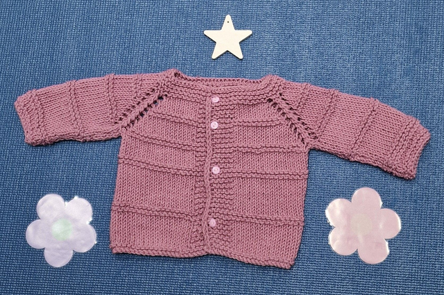 Süsse Baby-Strickweste – 100% Hypoallergen 3-6 Monate