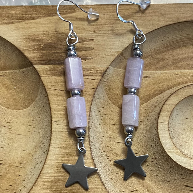 Purple kunzite &amp; hematite earrings 