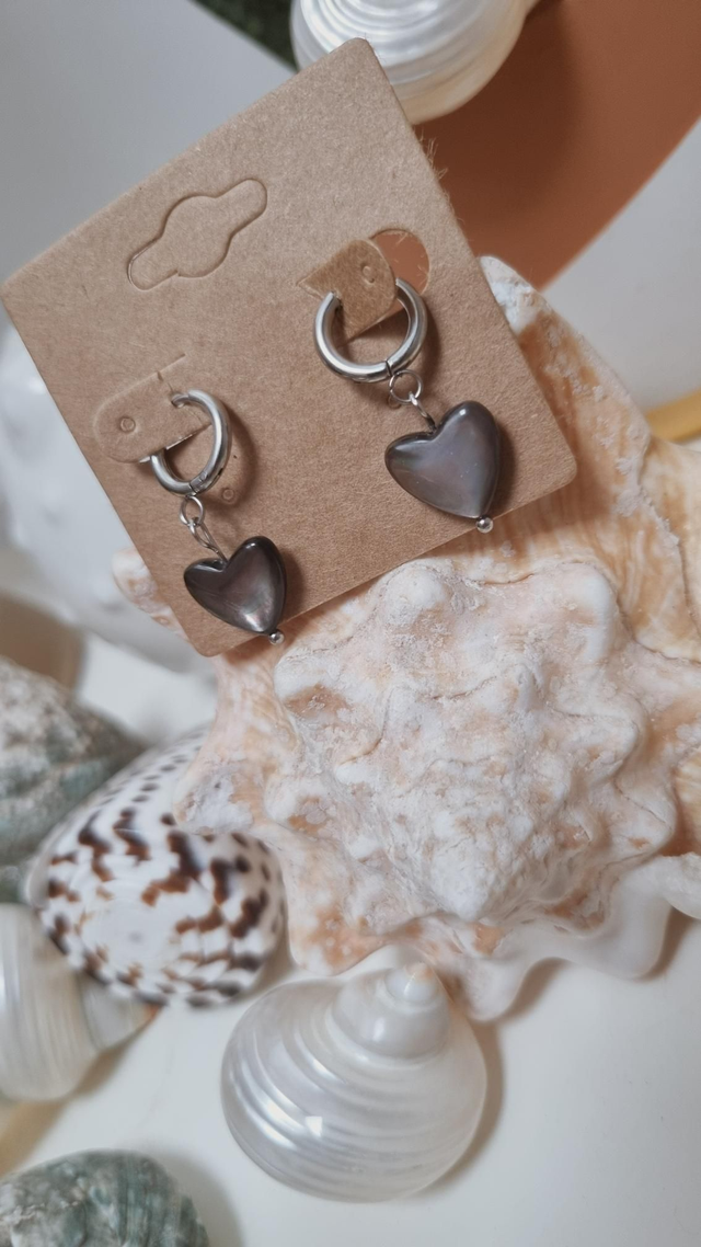 Boucles d'oreilles coeur nacré
