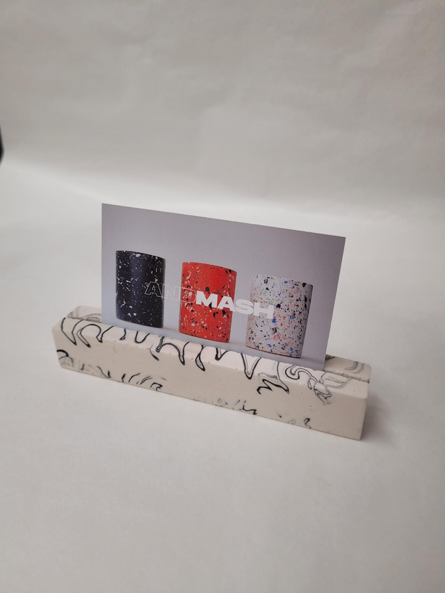 White Marble Jesmonite Midi Photo Stand - JP-046