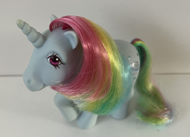 My Little Pony : Moonstone (glittery symbols) * unicorn * G1 * 1983 * Hong Kong