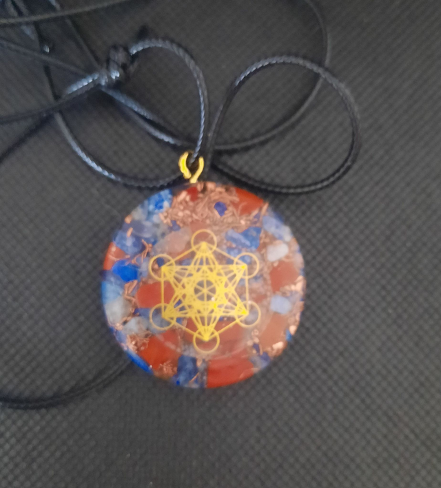 Pendentif Médaillon Lapis lazuli / Jaspe rouge