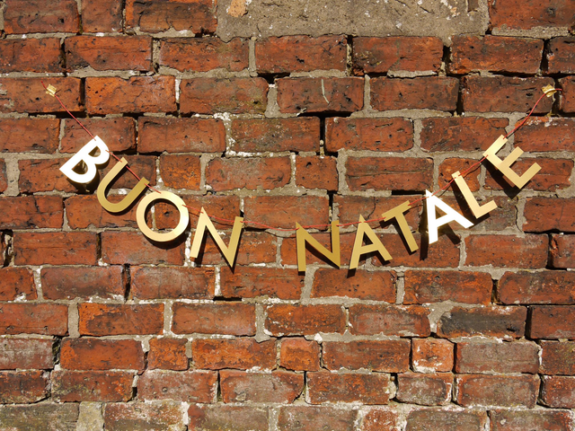 BUON NATALE letter banner