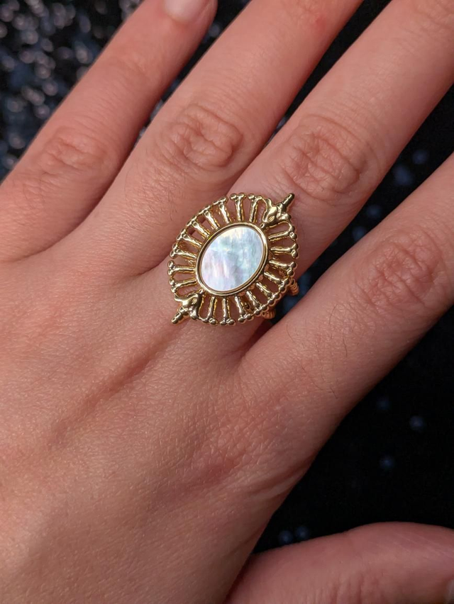 Bague nacre sacré 