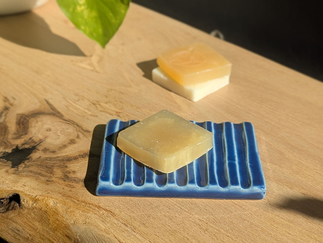 Porte-savons colorés