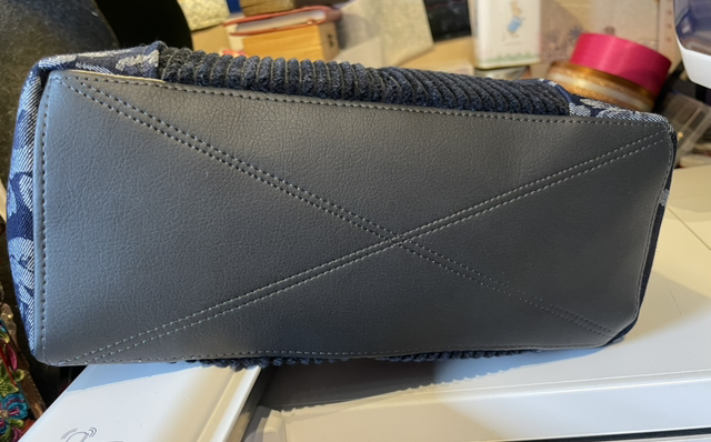 The Compass Crossbody Tote