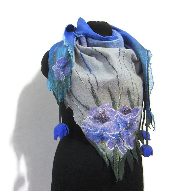 Scialle lana merino seta Scialle feltro fiori di lana fatto a mano bactus infeltrimento warm blue