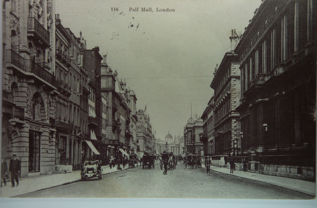 Pall Mall , London, Posted 1907 antique unbranded Postcard No. 116 - Our Ref: A207